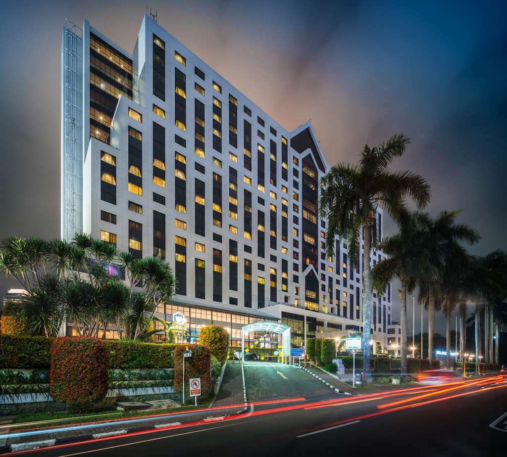 Artotel Gelora Senayan ג'קרטה מראה חיצוני תמונה